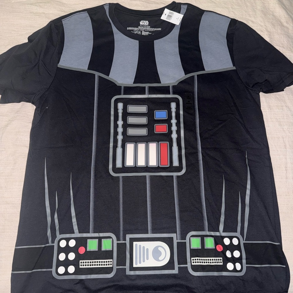 Star Wars men’s Black Graphic T-Shirt 3D design. NWT